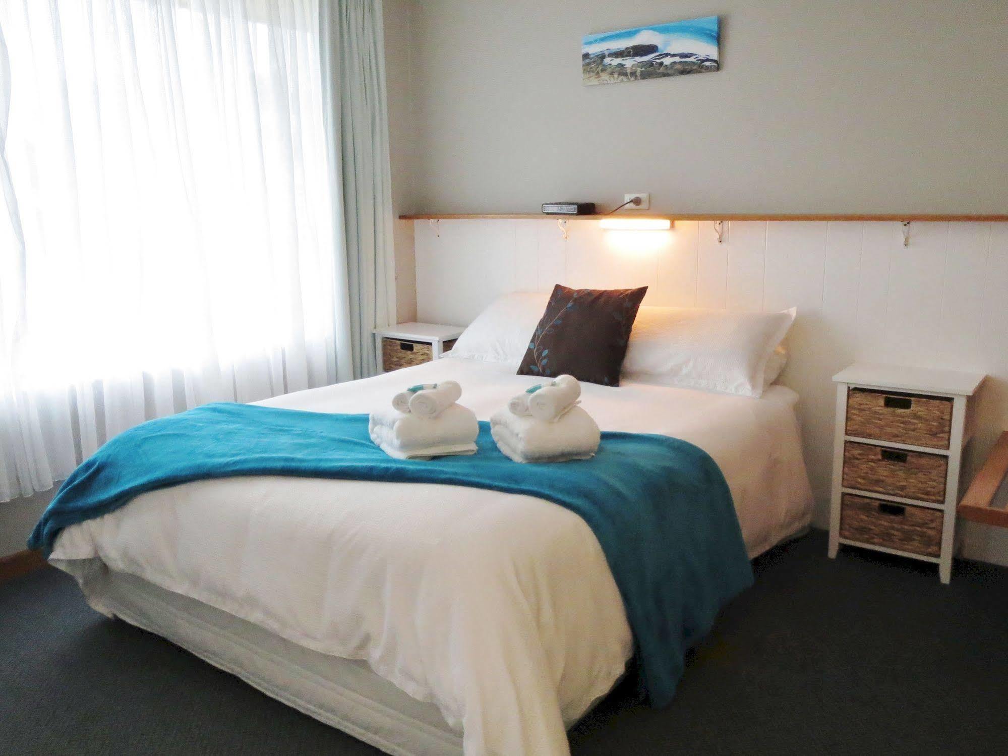 Stansbury Holiday Motel ภายนอก รูปภาพ